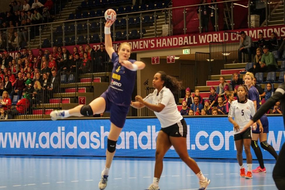 IHF Women's Handball World Championship_Day 1